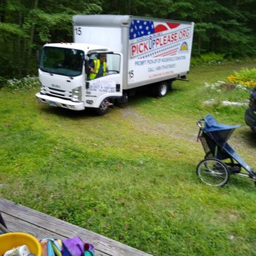 furniture removal, clutter clean-up, hoarded stuff removed, home clean-out, boxes of clutter, bins