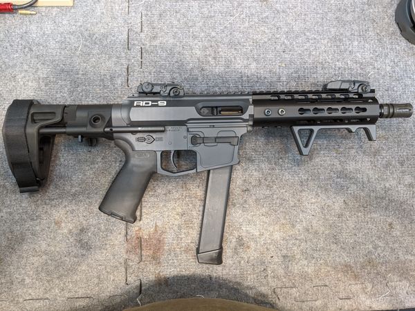 AR pistol