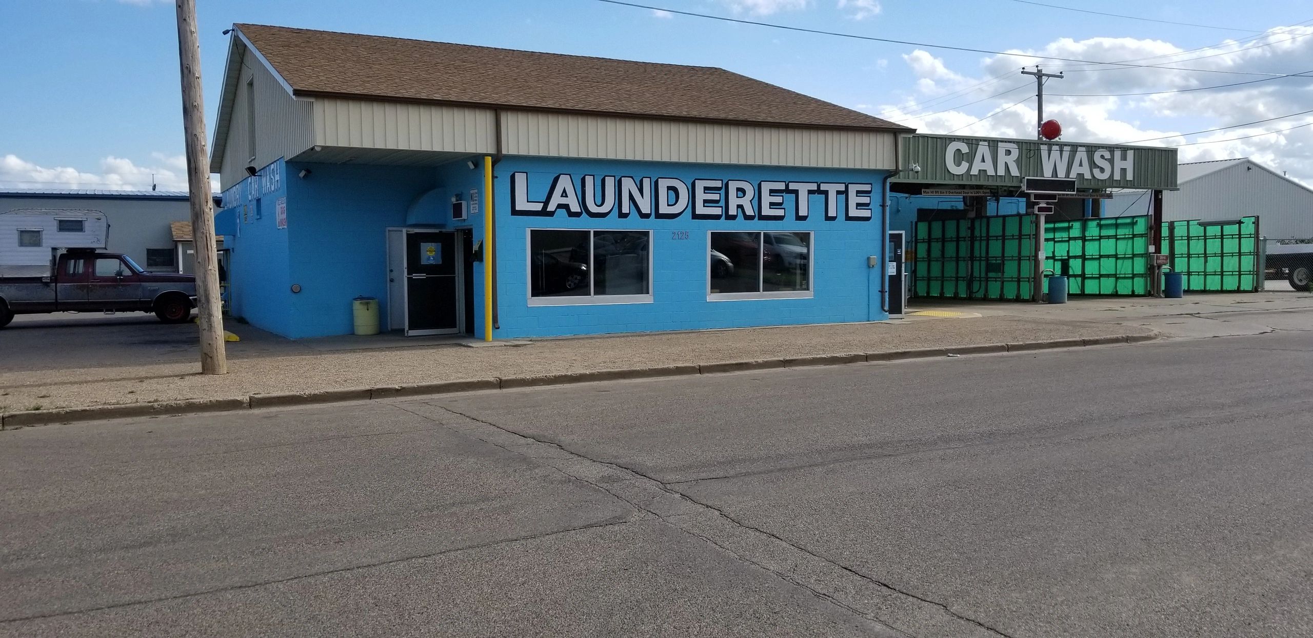King Koin Laundry, Car Wash