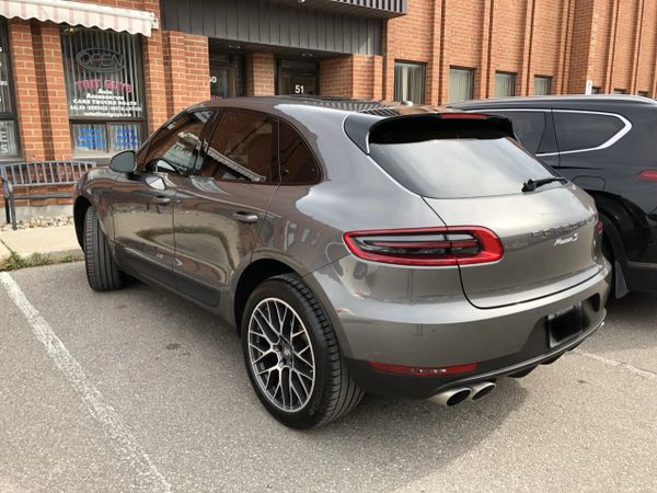 Porsche SUV window tinting in Vaughan