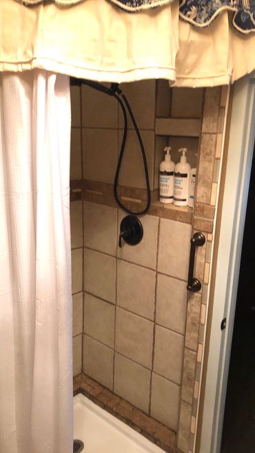 Shower easy access Room 1