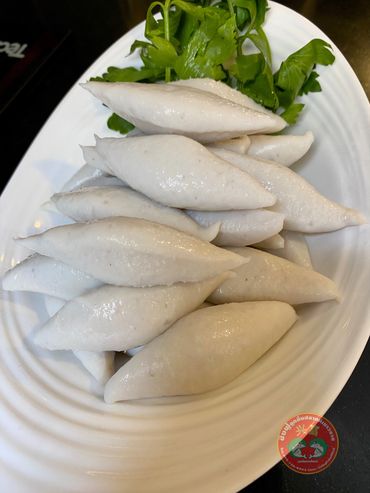 ลูกชิ้นปลารักบี๊
ทอดอร่อย เนื้อเหนียวนุ่ม