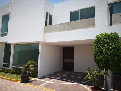 Casa en venta La Vela San Andrés Cholula Morillotla Puebla
Inmobiliaria Realty Angelopolis
