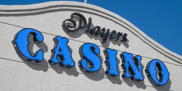 Players Casino wall sign. Wall sign letters
