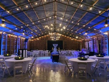 reception barn wedding venue modern and historic at thornfield plantation