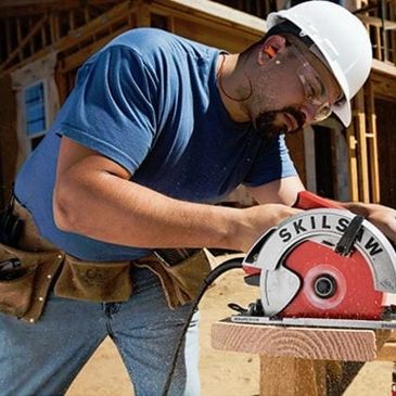 construction site sawblade  skilsaw woodwork carpenter
