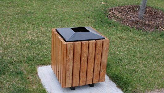 WR 102 Waste Receptacle