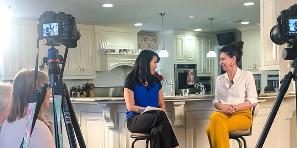 Behind the scenes of an interview