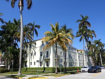 Charter flights from Palm Beach, FL to Key West, FL, private jet rentals Palm Beach
