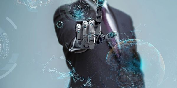 我们可以先集中您的电池,我们可以预测它们何时达到 80% 的容量或使用寿命结束。我们的指标表明,我们比美国宇航局、麻省理工学院和斯坦福德的先进模型要好。