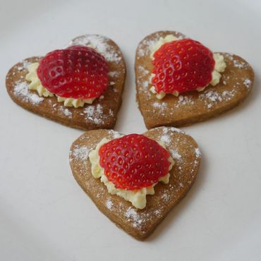 Strawberry Shortbread Hearts garden party canape