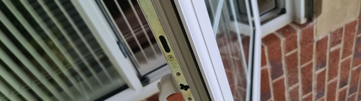 <img src="upvc window . jpg"  alt="upvc window handle and window gearbox replacement">