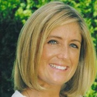 Jennifer Pilates: Transformation Coach, Podcast Host, Celebrity Trainer and Intuitive Advisor