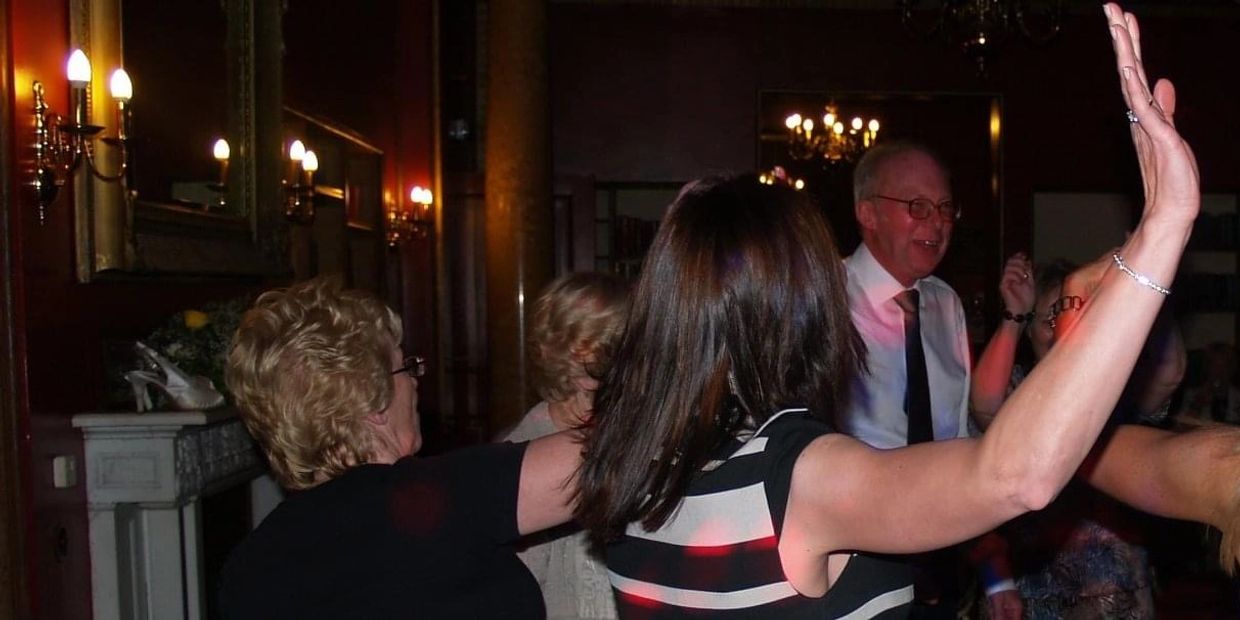 Best DJ Hire for Weddings
Cheap wedding dj exeter
Best wedding dj Plymouth
Best DJ hire Plymouth