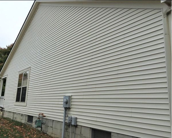 After Soft Wash House Cleaning and Pressure Washing Pataskala Ohio. Jett Power Washing