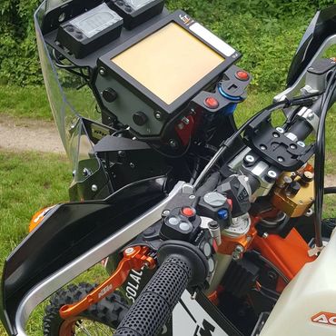 Ktm, husqvarna, honda, beta rally builds