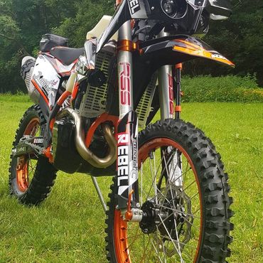 Ktm, husqvarna, honda, beta rally builds