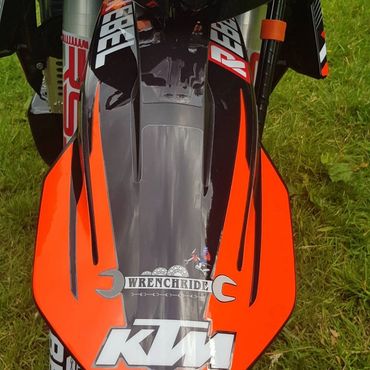 Ktm, husqvarna, honda, beta rally builds