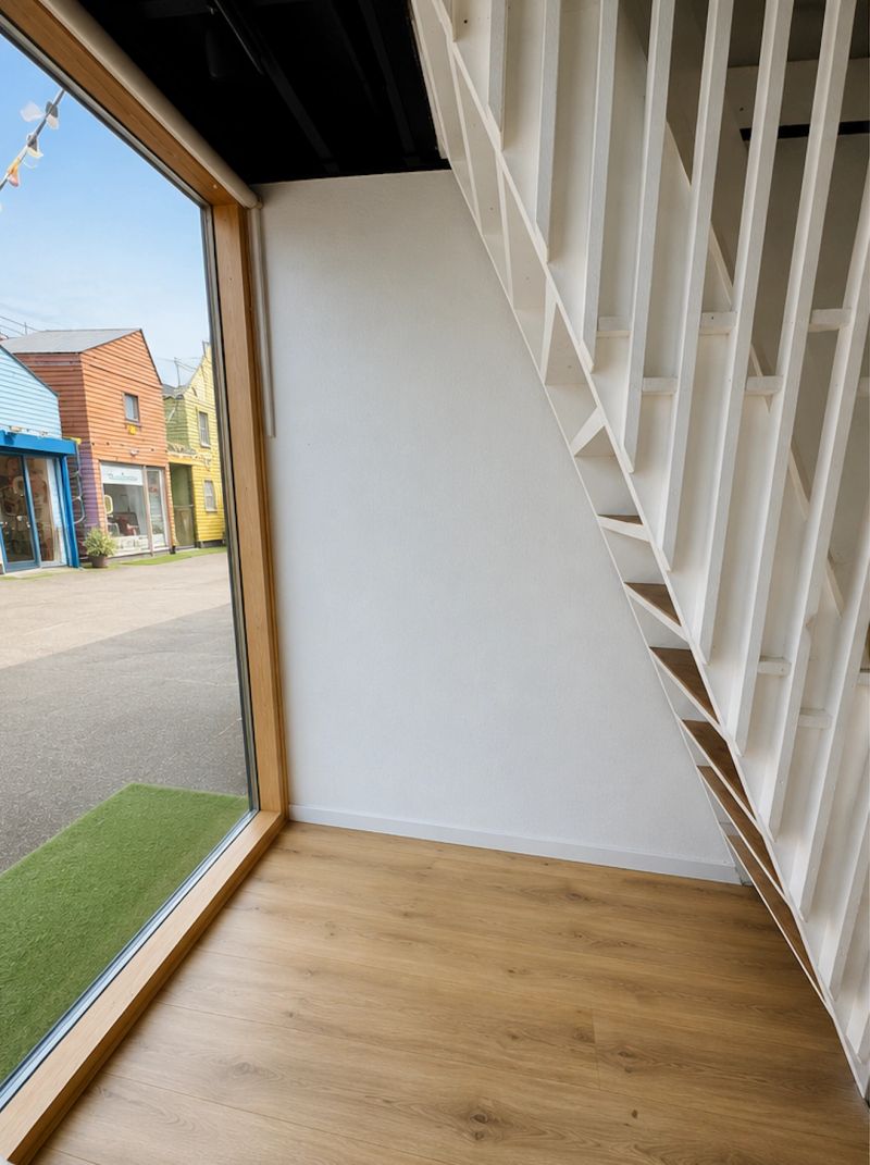 inside_the_gallery_-_wall_and_stairs_v1.png