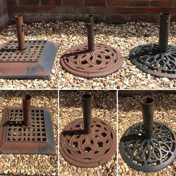 Cast iron garden parasol /Umbrella stands