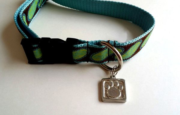 Paws for a Cause Paw Print Collar Jewelry
