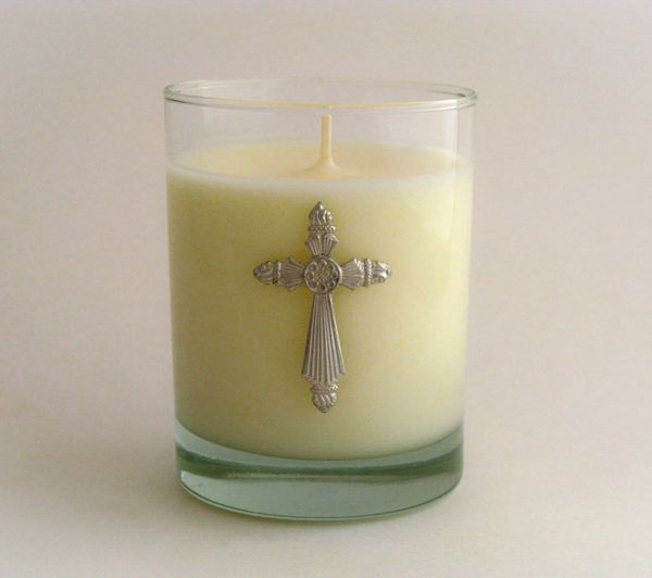 Soy Candle (14 oz.) with Pewter Cross