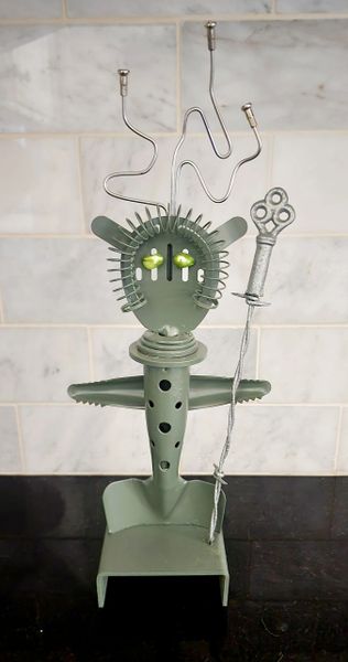 Metal Art - Green Alien - "Take Me To Your Leader", 14 inches tall, welded scrap metal art