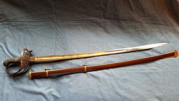 US OFFICERS HIGH QUALITY NON REGULATION SWORD