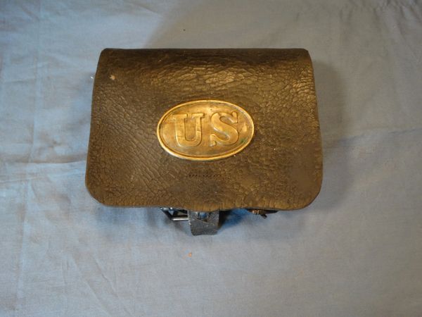 P1861 CARTRIDGE BOX - Dingee