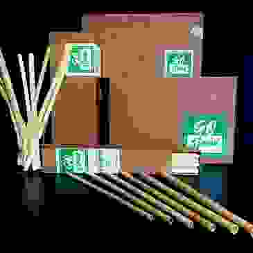 Longdrink straws made from reed for cocktails, smoothies, milk shakes.