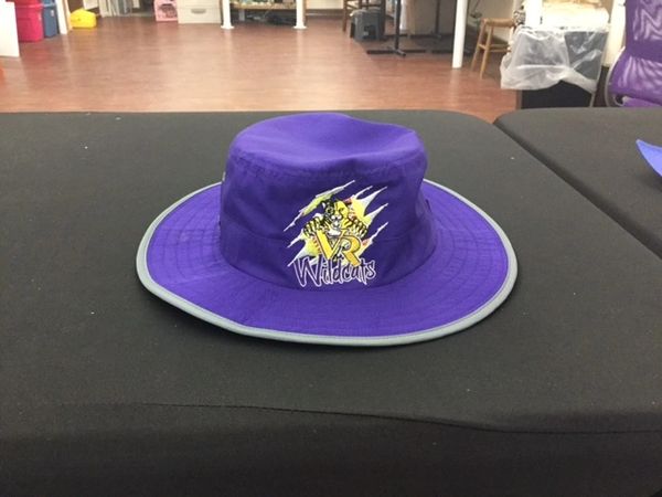 BUCKET HAT