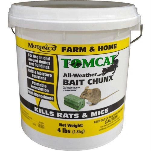 Tomcat All-Weather Bait Chunx, 4lb , Motomco 32444