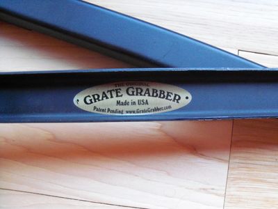 The Original Grate Grabber Grill Grate Lifter