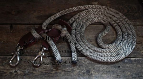 Adjustable 5/8" Loop Reins w/ Leather Slobber Straps