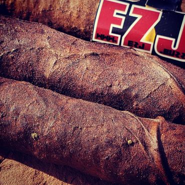 EZJ Cigars, beautifully crafted cigars with questionable fillers. 