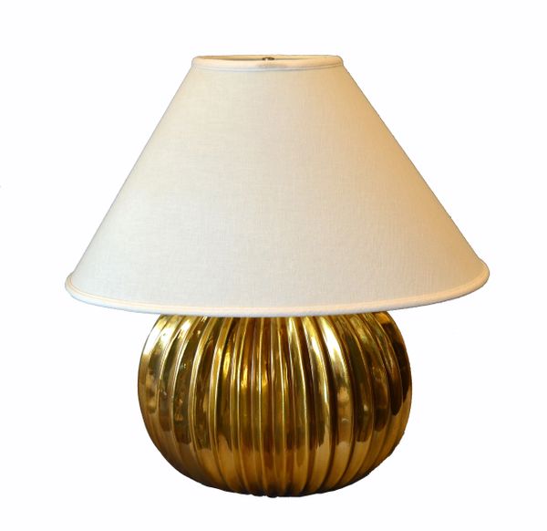 Mid-Century Modern Golden Ribbed Table Lamp With Oval Linen Shade, Italy