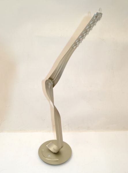 Herman Miller Signed Leaf Led Desk Lamp by Yves Behar Model G6510.3y Modern 2007