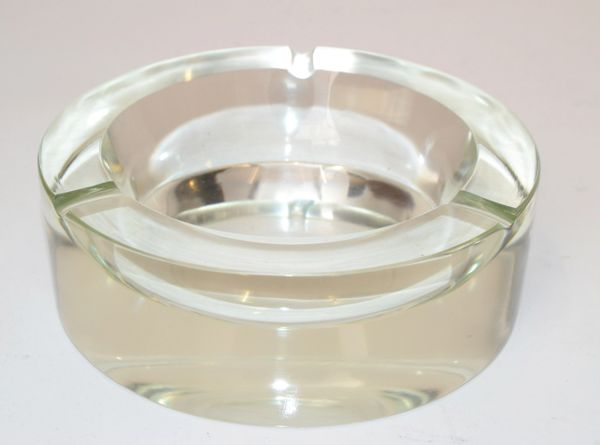 Round Heavy Murano Mid-Century Modern Transparent Glass Ashtray Italy 1960s