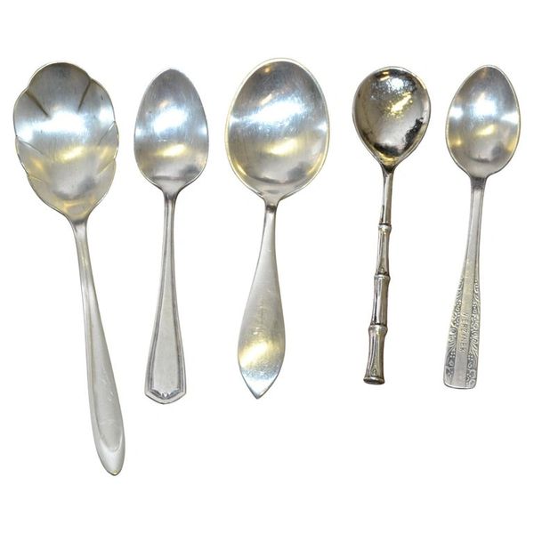 Europe and USA Collection 5 Tea Baby Spoons Marked Sterling Silver Plate Spoons