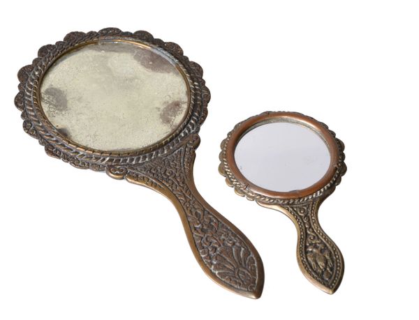 Antique Handheld Bronze Mirrors seashell