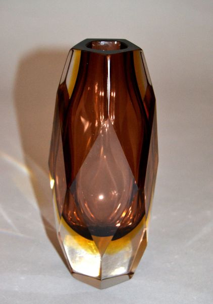 Sommerso Murano Glass Faceted Vase in Burgundy by Mandruzzato