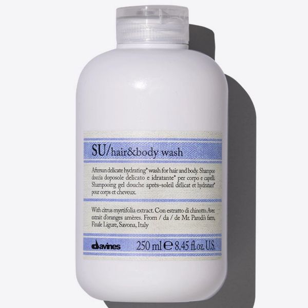SU/ HAIR & BODY WASH