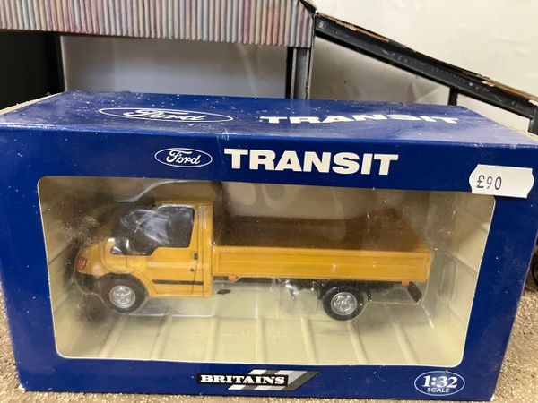 00234B Britains Transit Van DEALER BOX Chassis Float 1:32 scale