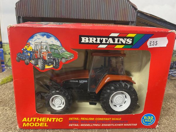 Britains New Holland M160 Tractor 9540 1:32 scale