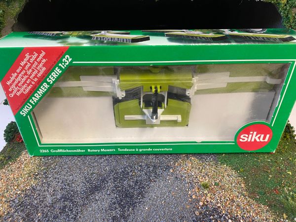 Siku Claas rotary mower set 1:32 BOXED