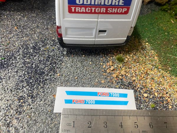 Ford 7000 Tractor Professional pre cut High quality vinyl bonnet decals farm machinery Britains decals 1:32 scale