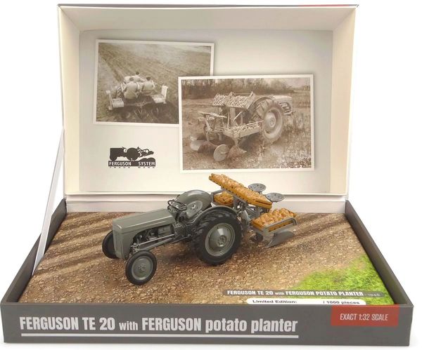 PRE ORDER Universal Hobbies Ferguson TE20 Tractor Potato planter set 1:32 scale UH7127