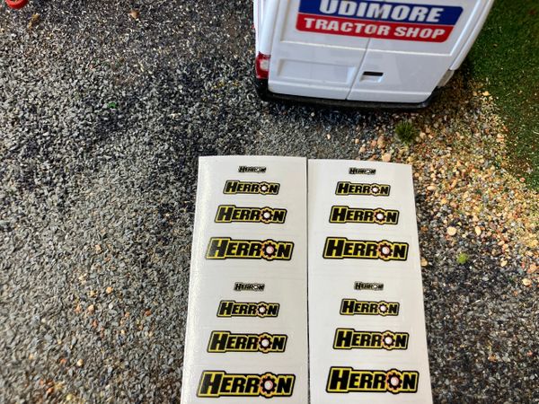Herron Trailers 1:32 scale High quality vinyl huge pack 16 decals Herron Trailers farm machinery decals