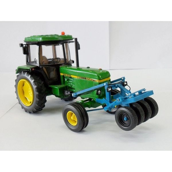 Front Cup tractor stability kit Artisan32 farm machinery 1:32 scale 03105