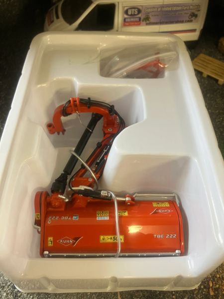 REP127 Replicagri Kuhn TBE 222 Side Mower 1:32 scale Boxed